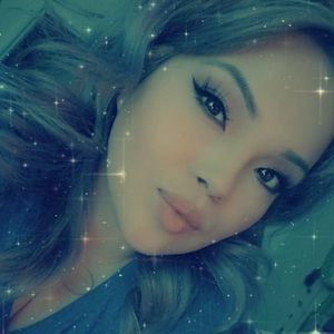 Meet your Posher, Nelly